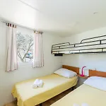 Πάρκο διακοπών Mobile Homes Plava Laguna *