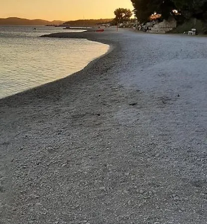 Mobile Homes Plava Laguna منتزه العطل