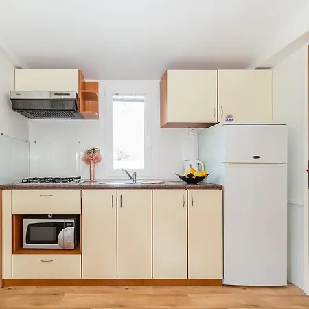 Mobile Homes Plava Laguna *
