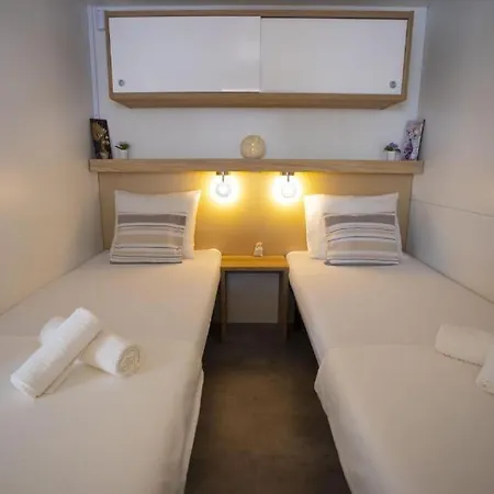 Mobile Homes Plava Laguna * Pakoštane