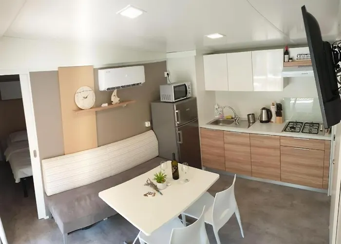 Mobile Homes Plava Laguna Пакоштане