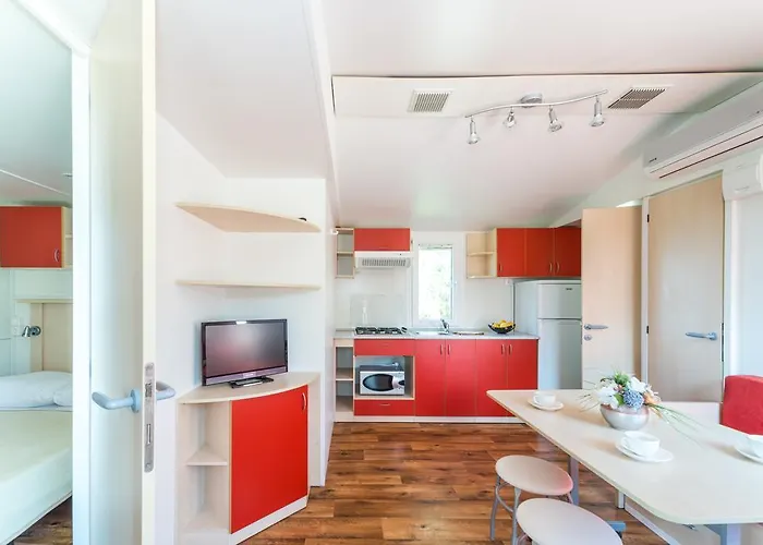 Mobile Homes Plava Laguna Пакоштане