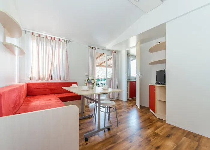 Mobile Homes Plava Laguna Пакоштане